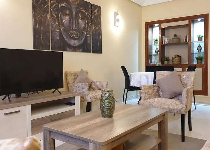☆Hivernage☆ Charming , Spacious & Bright With Pool
